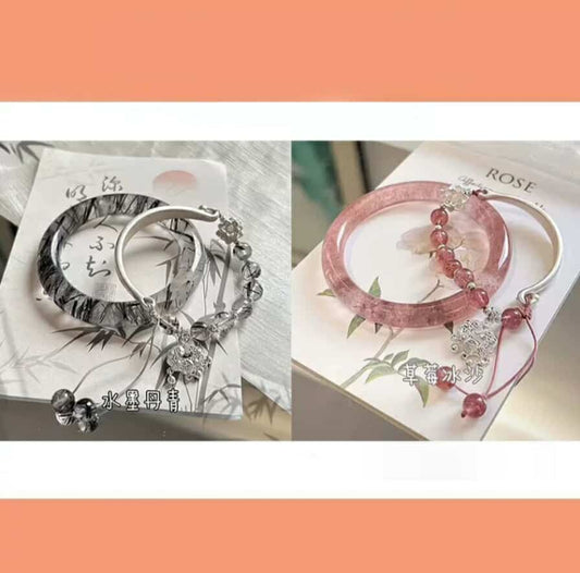 Vòng tay bình an hình bướm cao cấp